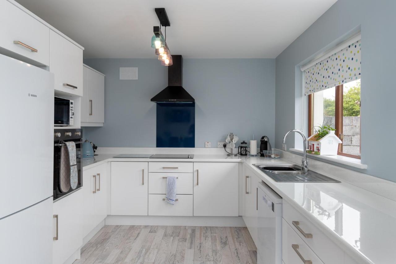 Wonderful Coastal Home In Dingle Town Luaran gambar