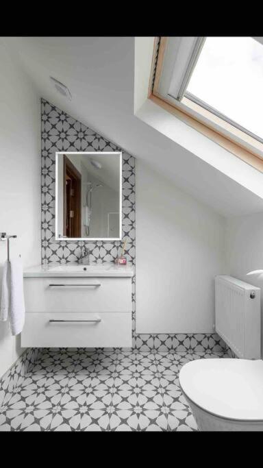 Wonderful Coastal Home In Dingle Town Luaran gambar