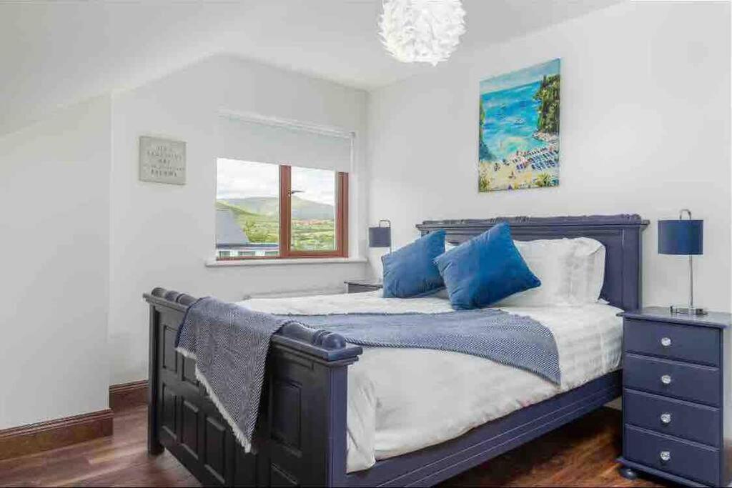 Wonderful Coastal Home In Dingle Town Luaran gambar